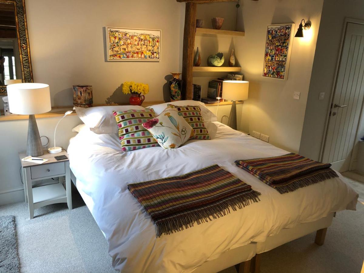 וולינגפורד Thames Edge Rooms מראה חיצוני תמונה